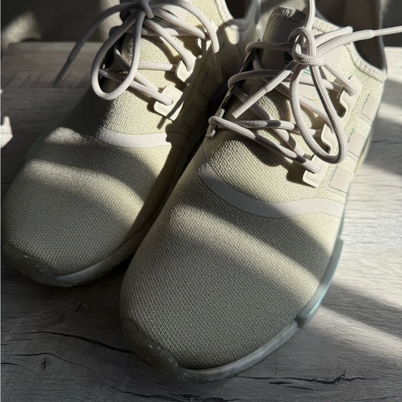 Adidas NMD_R1 Women’s sneakers - Picture 4 of 5